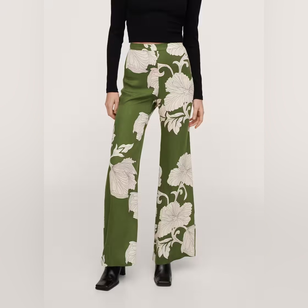 Flower Print Pants NWT(matching jacket in separate listing)